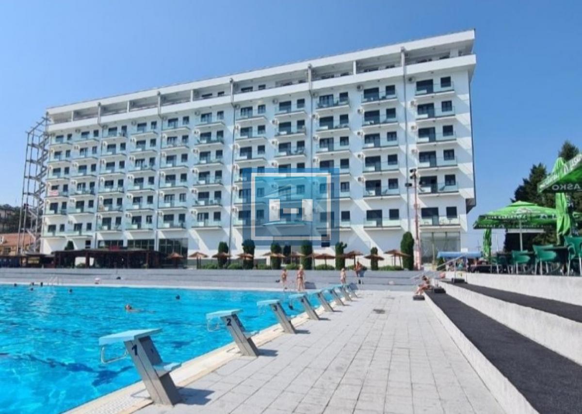 Stan do samog Akva parka niže spratnosti 2