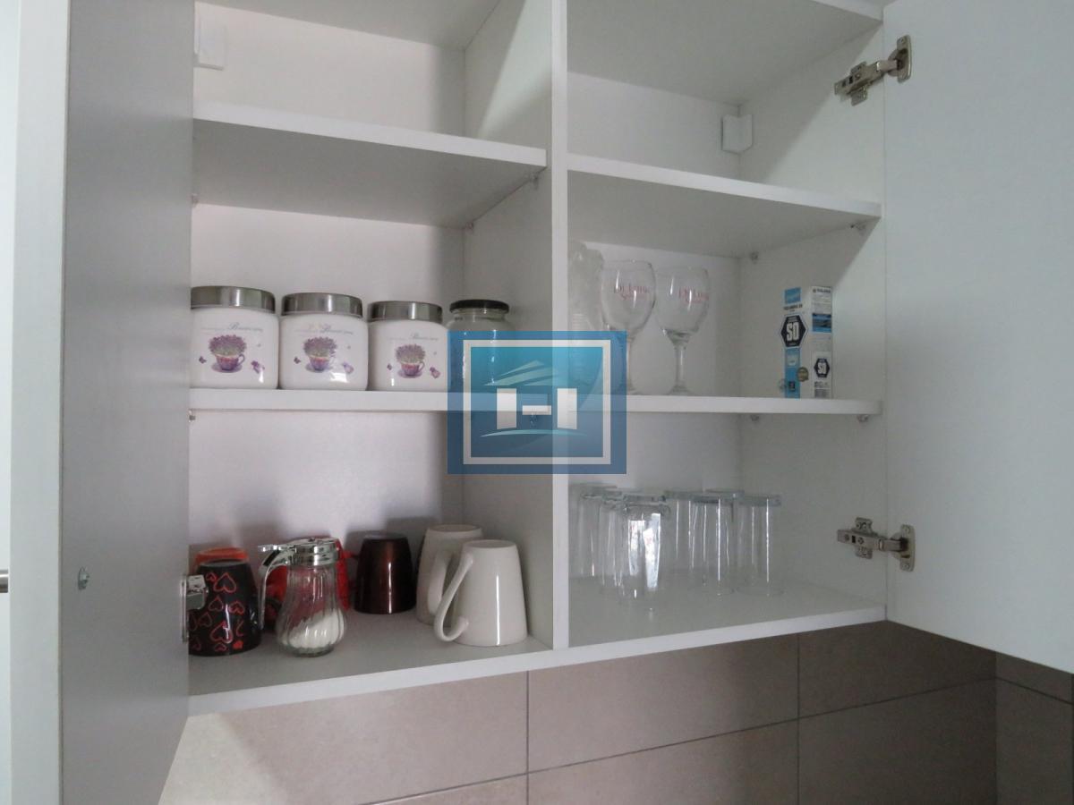 Stan do samog Akva parka niže spratnosti 8