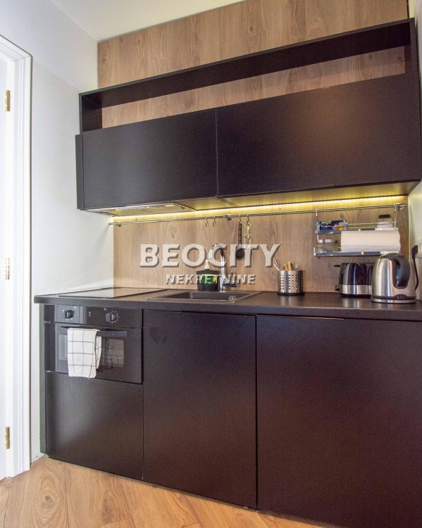 Trosoban stan, 73 m2, Centar, Čika Ljubina ID: 122105 11