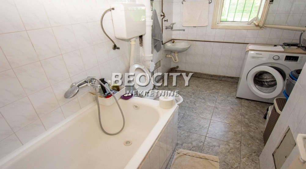 Kuća, 357 m2, Sremčica, Beogradska ID: 122745 11