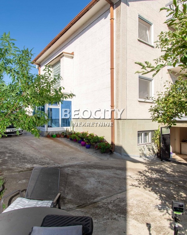 Kuća, 357 m2, Sremčica, Beogradska ID: 122745 19