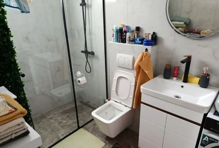 Prodajem luksuznu kucu u Novom Sadu 5