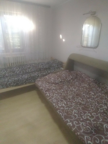 Smestaj za terenske radnike u dvokrevetnim i trokrevetnim sobama sa kupatilom 4