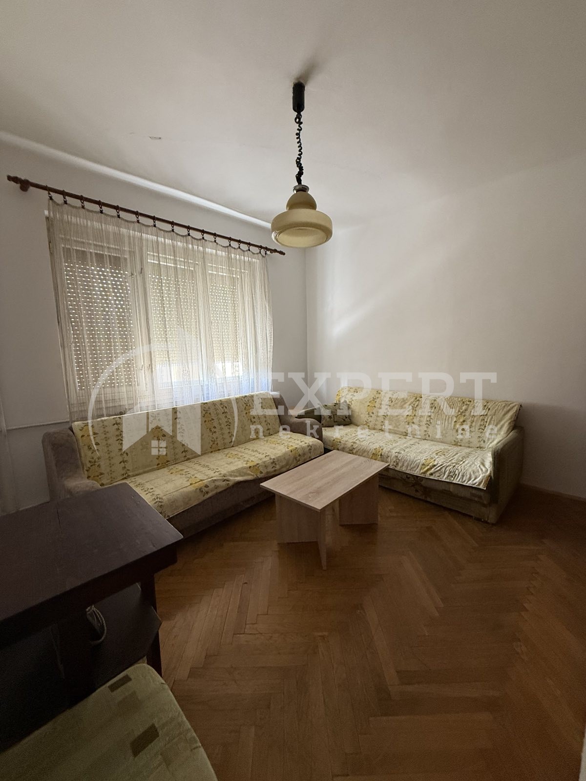 Dvosoban stan, 51 m2, Crveni Pevac, Cara Dušana ID: i-014765 2