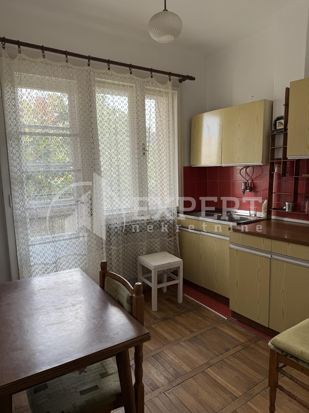 Dvosoban stan, 51 m2, Crveni Pevac, Cara Dušana ID: i-014765 4