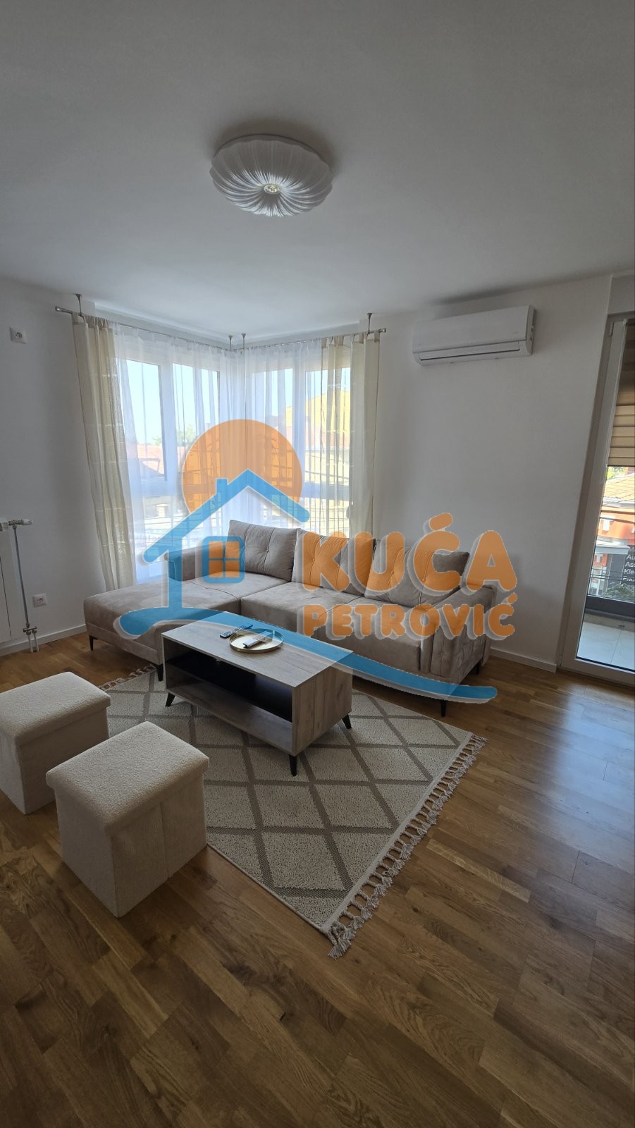 Dvosoban stan, 55 m2, Obilićev Venac, Obilićev venac ID: i-014754 1