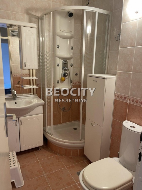Dvosoban stan, 73 m2, Centar, Pere Velimirovića ID: 102083 11