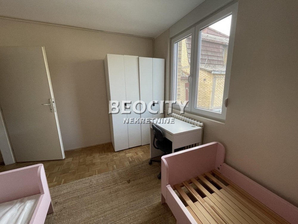 Dvosoban stan, 73 m2, Centar, Pere Velimirovića ID: 102083 4