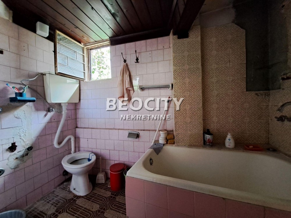 Dvosobna kuća, 73 m2, Južni bulevar, Generala Horvatovića ID: 122740 18