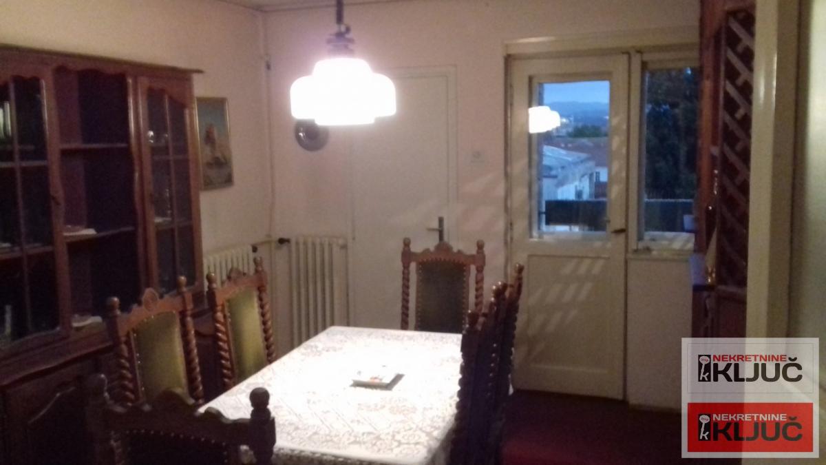 CENTAR, 86m2, Trosoban kod Riblje pijace 1