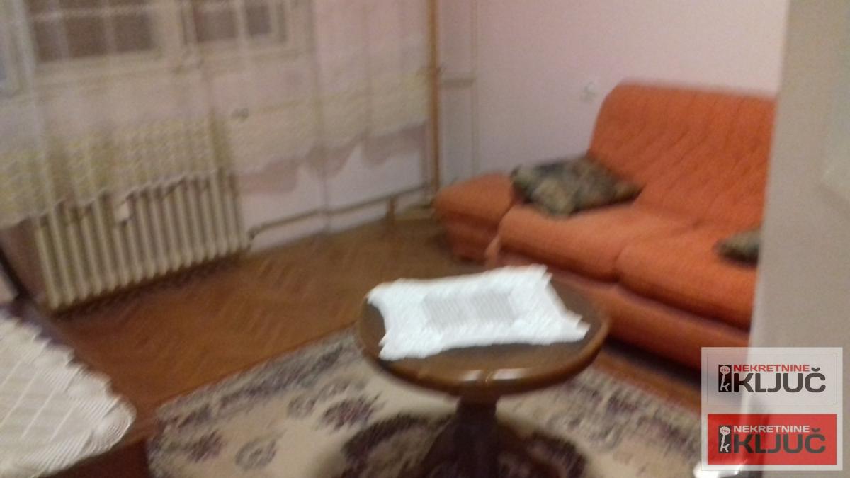 CENTAR, 86m2, Trosoban kod Riblje pijace 5