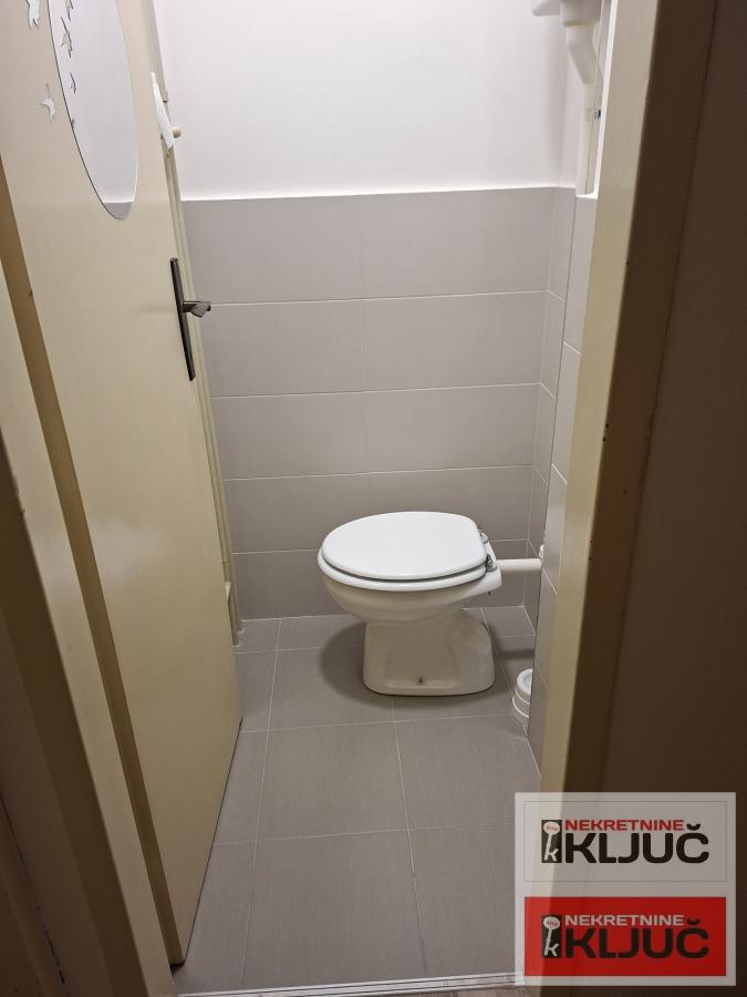 LIMAN 2 IZDAJE SE DVOSOBAN NAMEŠTEN STAN 8