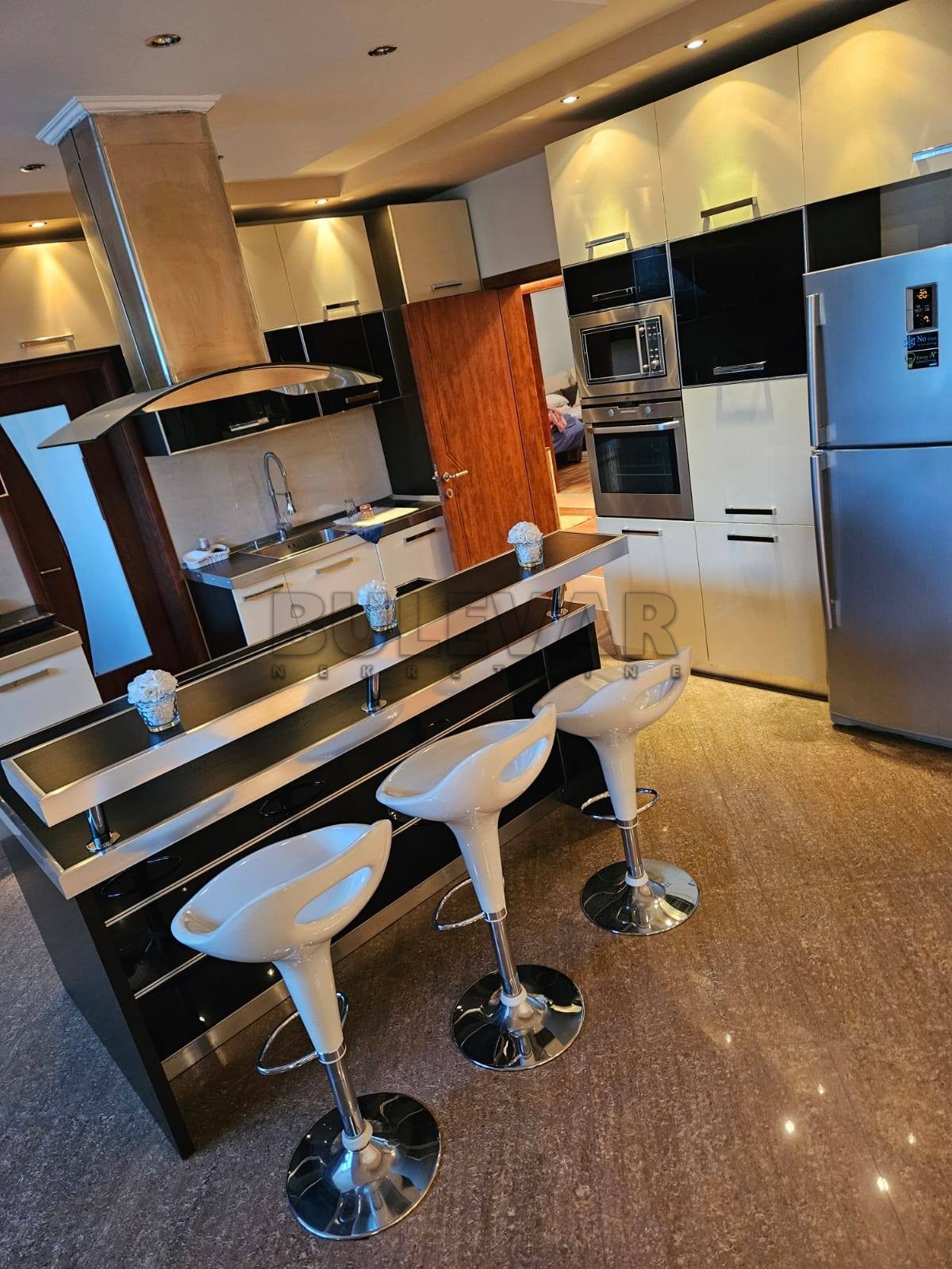 četvorosobna kuća, 766 m2, Rade Žunić, 17.ulica ID: p-014771 16