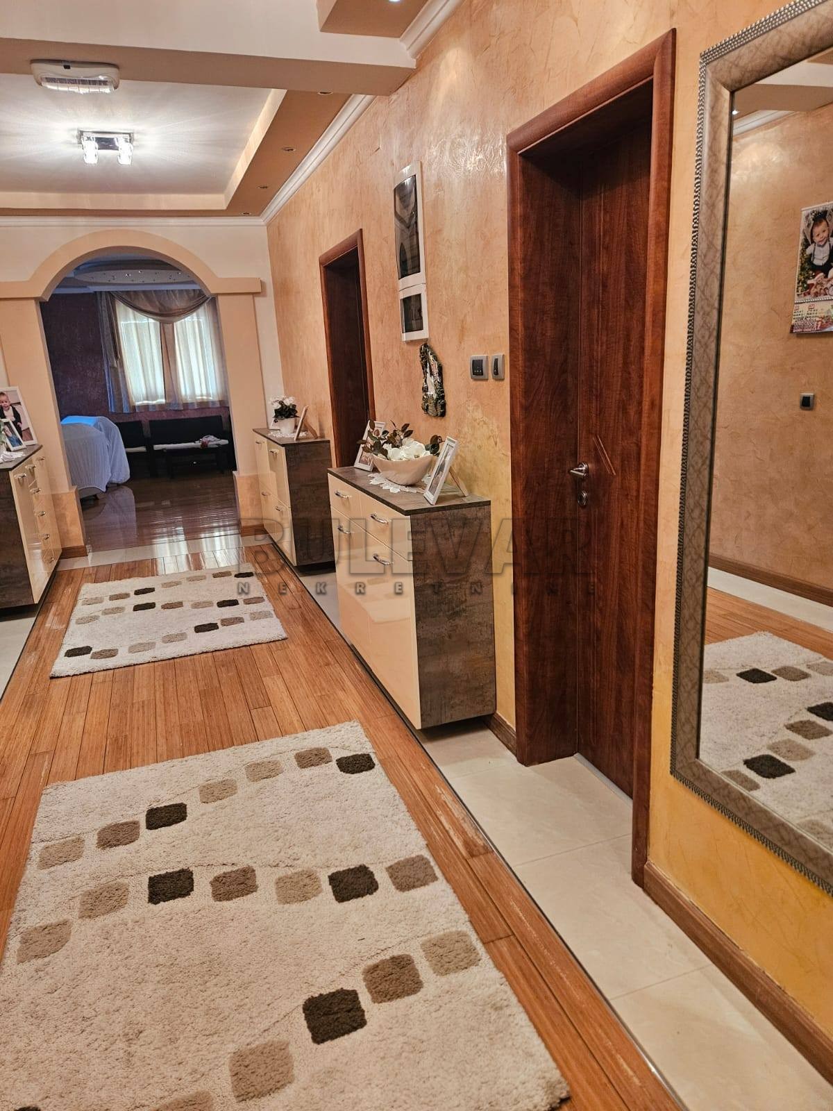 četvorosobna kuća, 766 m2, Rade Žunić, 17.ulica ID: p-014771 9