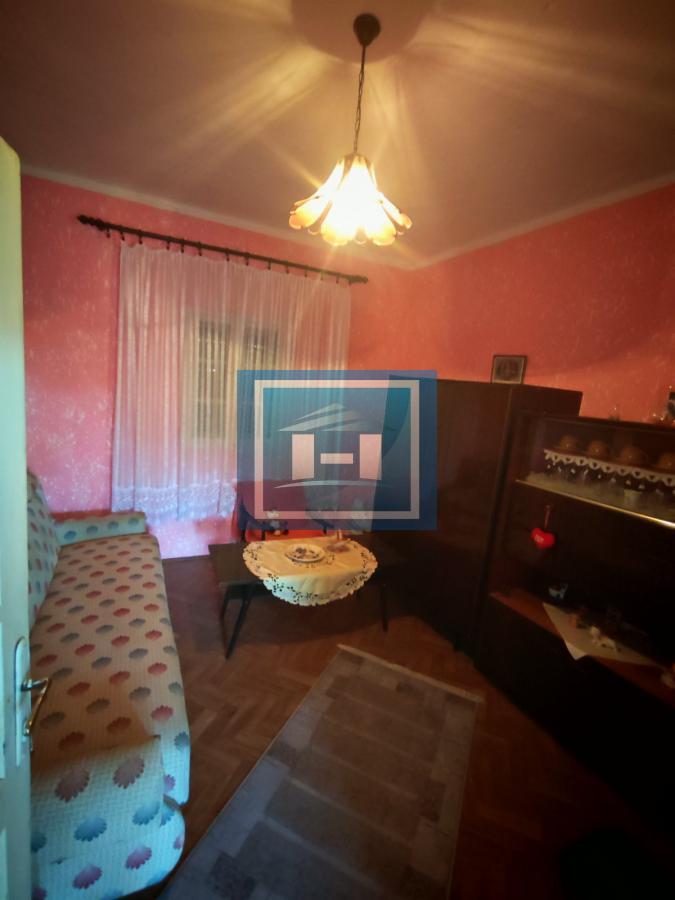 Na prodaju seosko domaćinstvo u Donjem Katunu 23