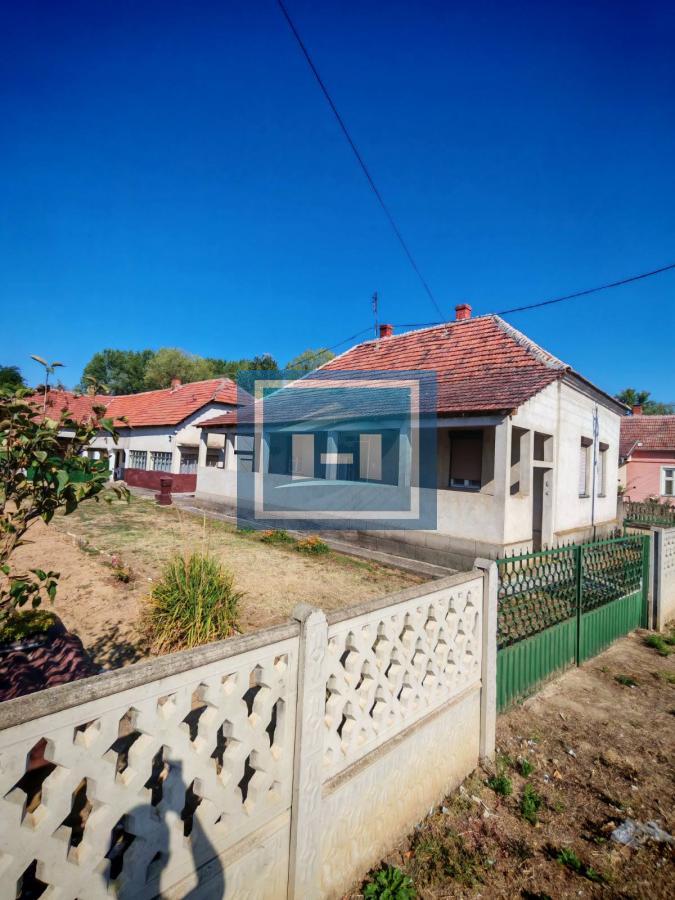 Na prodaju seosko domaćinstvo u Donjem Katunu 3