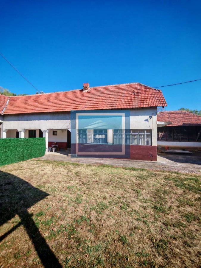 Na prodaju seosko domaćinstvo u Donjem Katunu 9