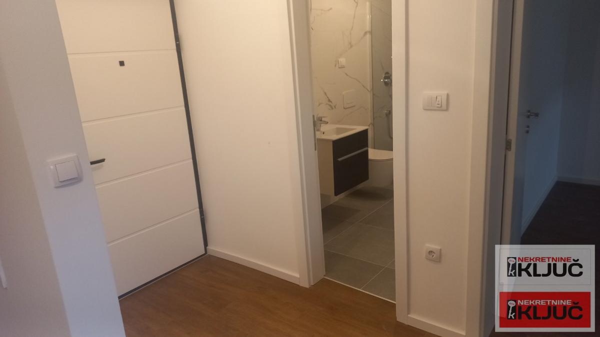 PODBARA, 28m2, Jednoiposoban, Useljiv 2