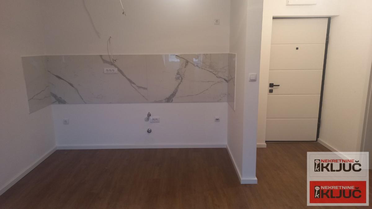 PODBARA, 41m2, Dvosoban, Useljiiv 3