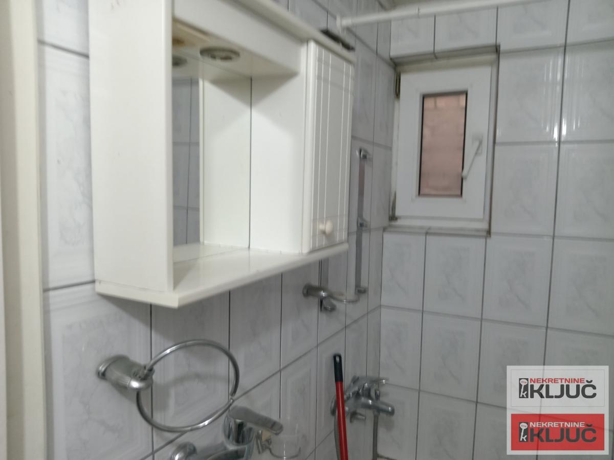 SOCIJALNO, 25m2, Garsonjera sa galerijom 6