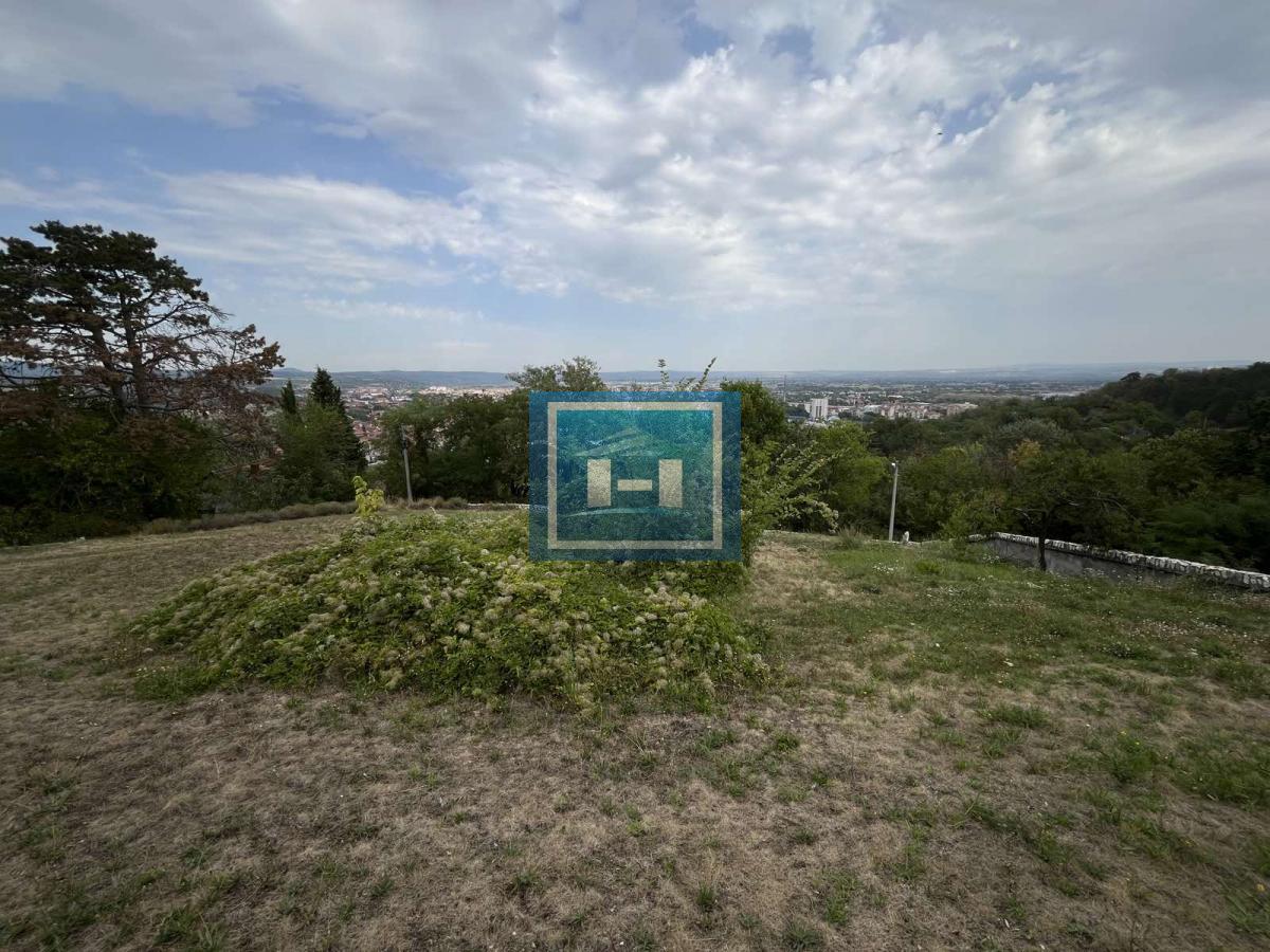 EKSKLUZIVA – NAJBOLJI PLAC U JAGODINI! 11