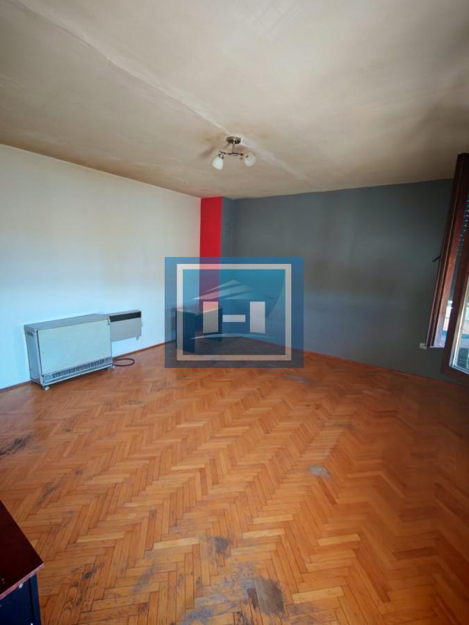 Odmah useljiv stan u Francuskoj ulici 1