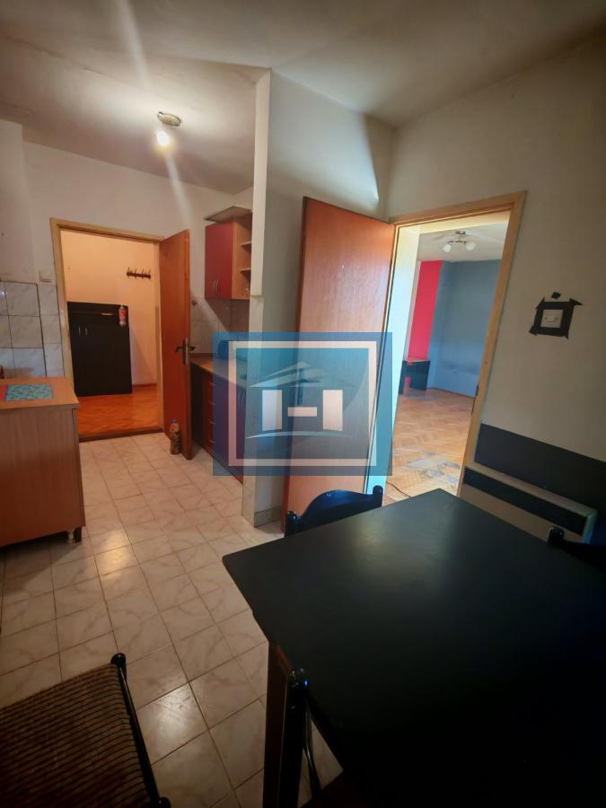 Odmah useljiv stan u Francuskoj ulici 3