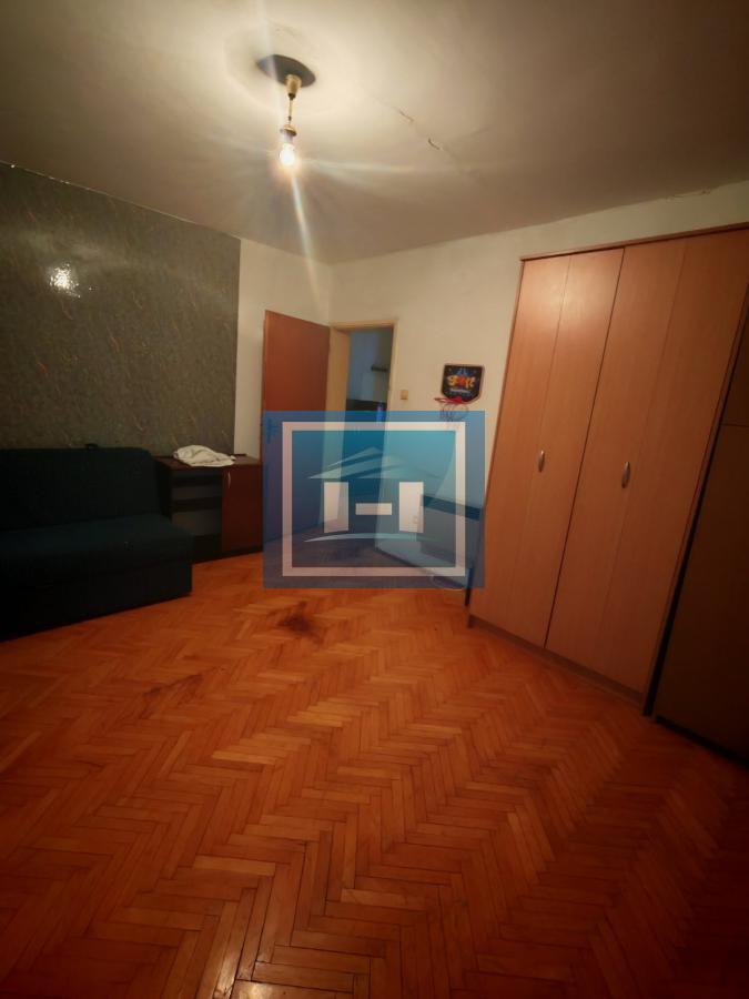 Odmah useljiv stan u Francuskoj ulici 9