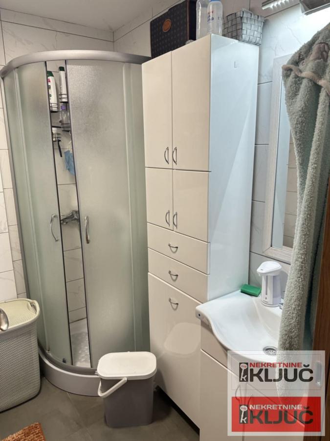 SREMSKA KAMENICA, 46m2, Dvosoban, Parking 5