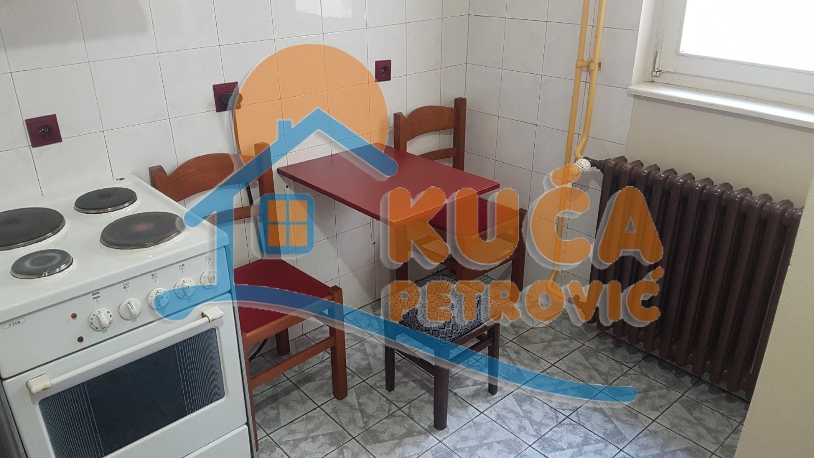 Trosoban stan, 77 m2, Centar, Sinđelićev trg ID: i-09392 9