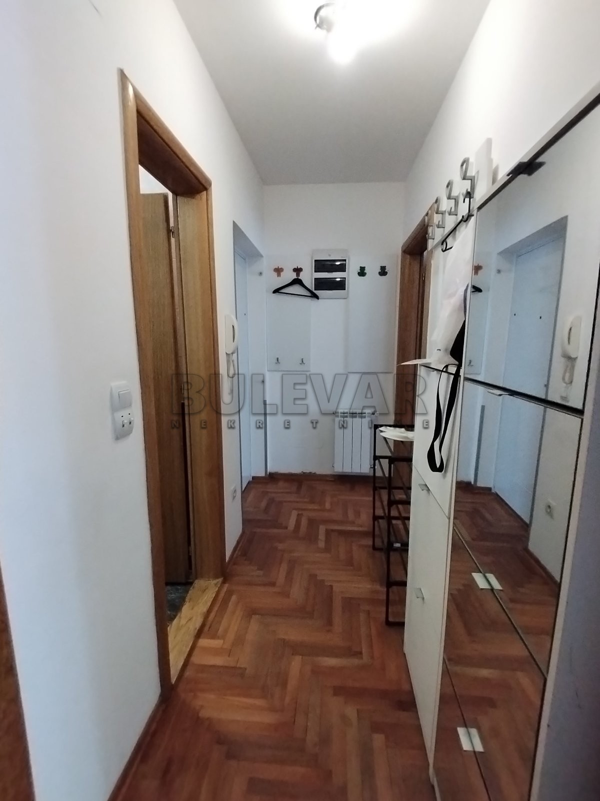 Jednosoban stan, 46 m2, Centar, Milovana Gušića ID: i-014159 4