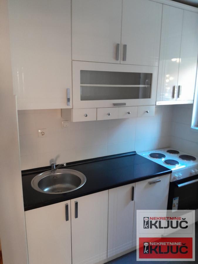 NOVO NASELJE, 36m2, Jednosoban, Namešten 4