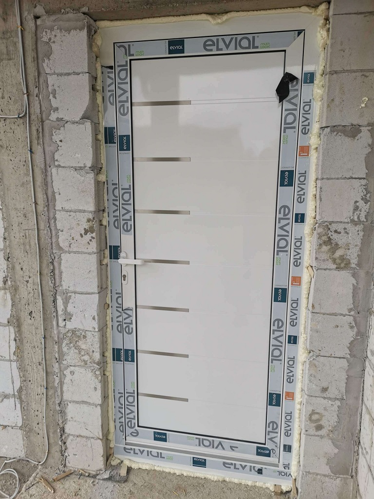 Kuca u izgradnji na prodaju Irig 4