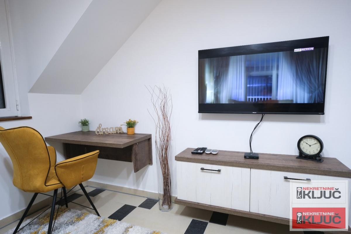 NAJLON PIJACA, 19m2, Garsonjera, Nameštena 2