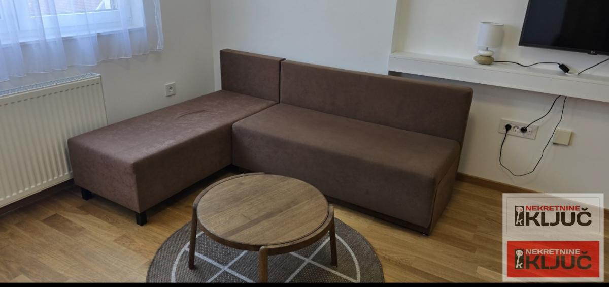 TELEP IZDAJE SE MODERNO OPREMLJENA GARSONJERA 1