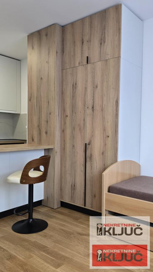 TELEP IZDAJE SE MODERNO OPREMLJENA GARSONJERA 8