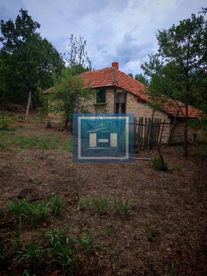 Više parcela sa starijim objektom 6