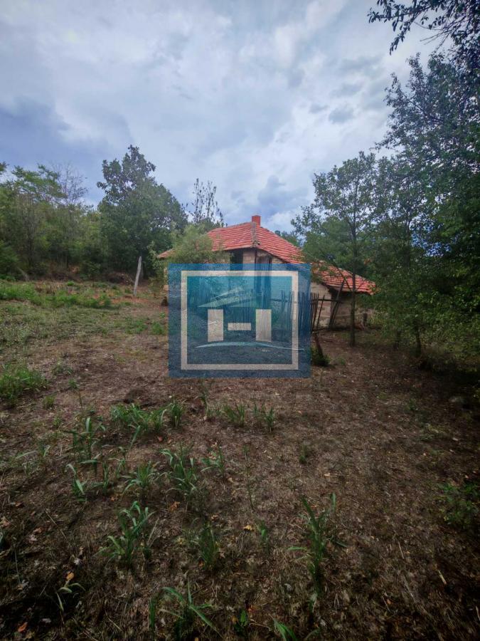 Više parcela sa starijim objektom 7