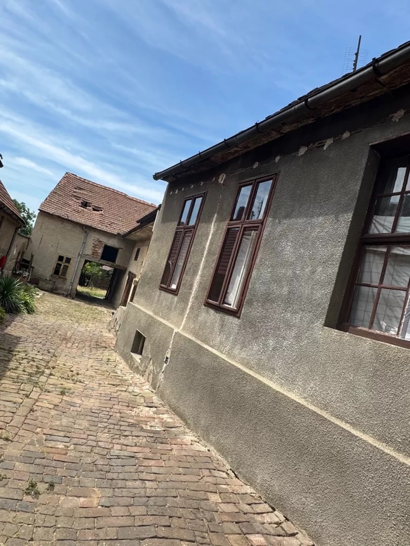 Prodaja kuce sa velikim mogucnostima i pogodnoj ceni 1