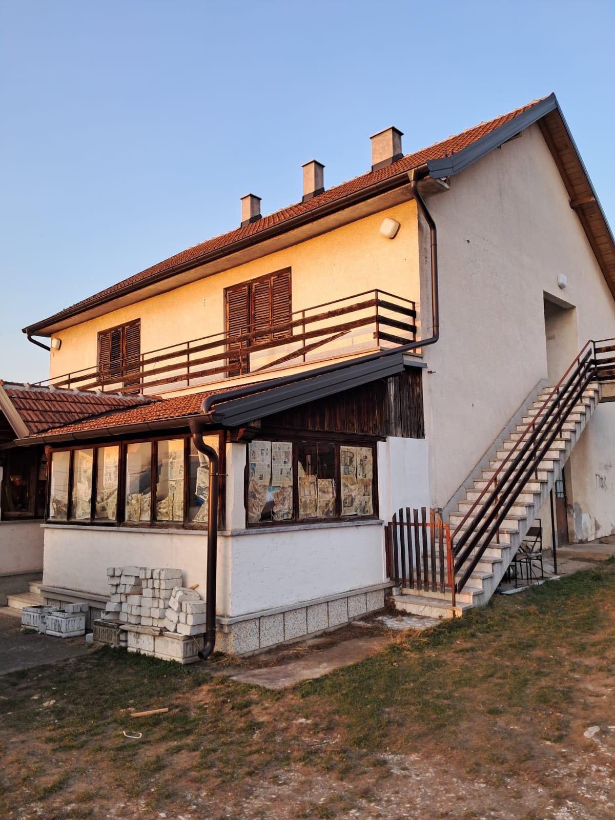 Prodajem kucu u Arandjelovcu 1