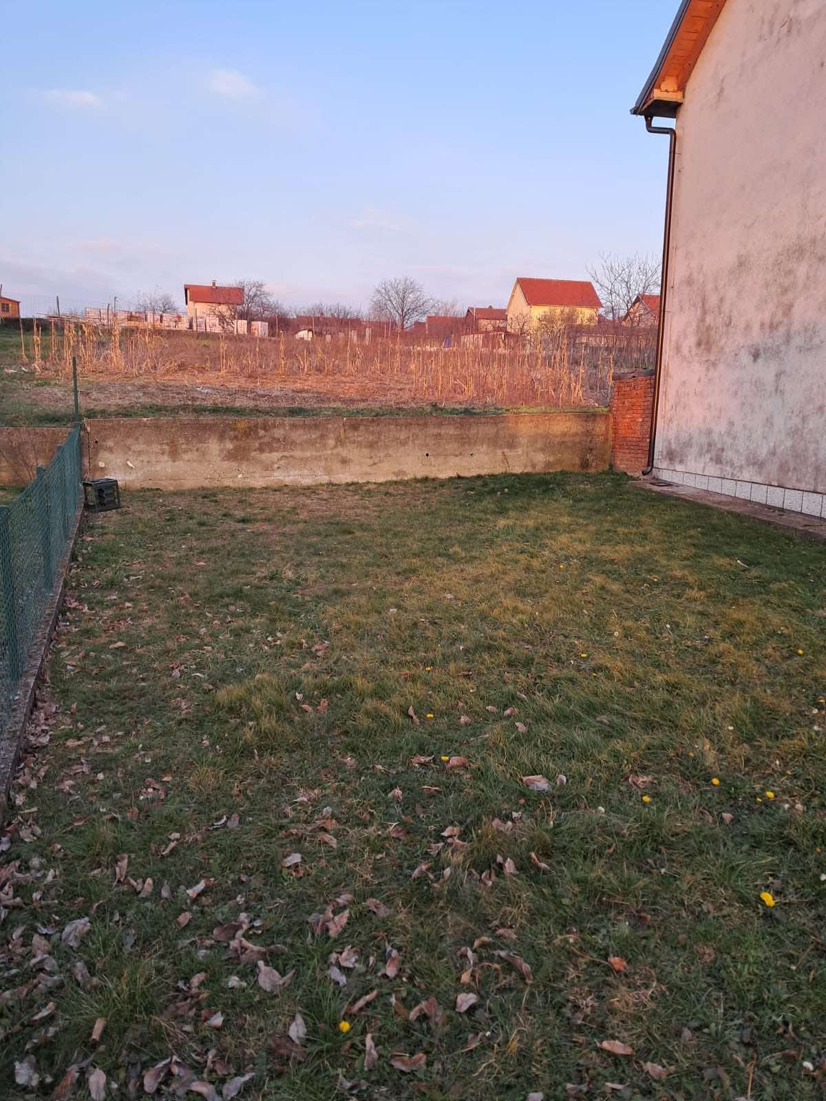 Prodajem kucu u Arandjelovcu 5