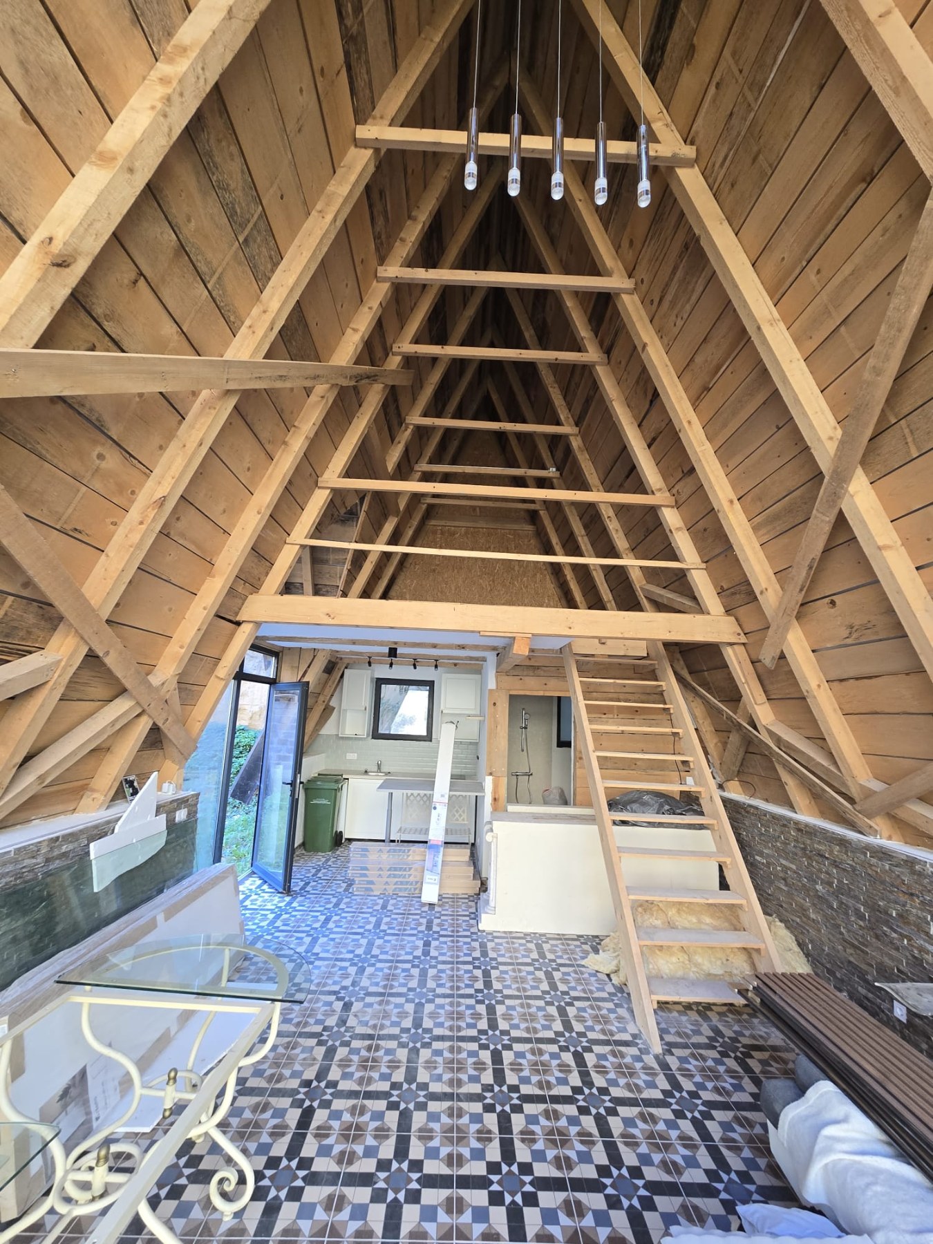 Alpska kuca u Surduku pored Dunava 2