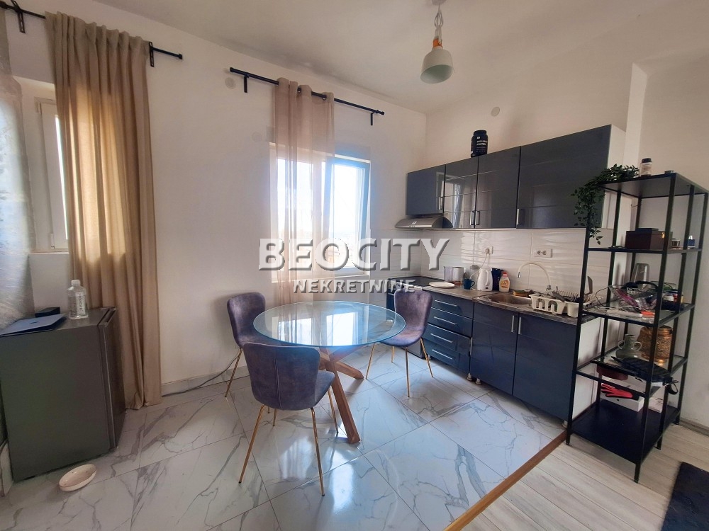 Dvosoban stan, 48 m2, Skadarlija, Francuska ID: 122927 2