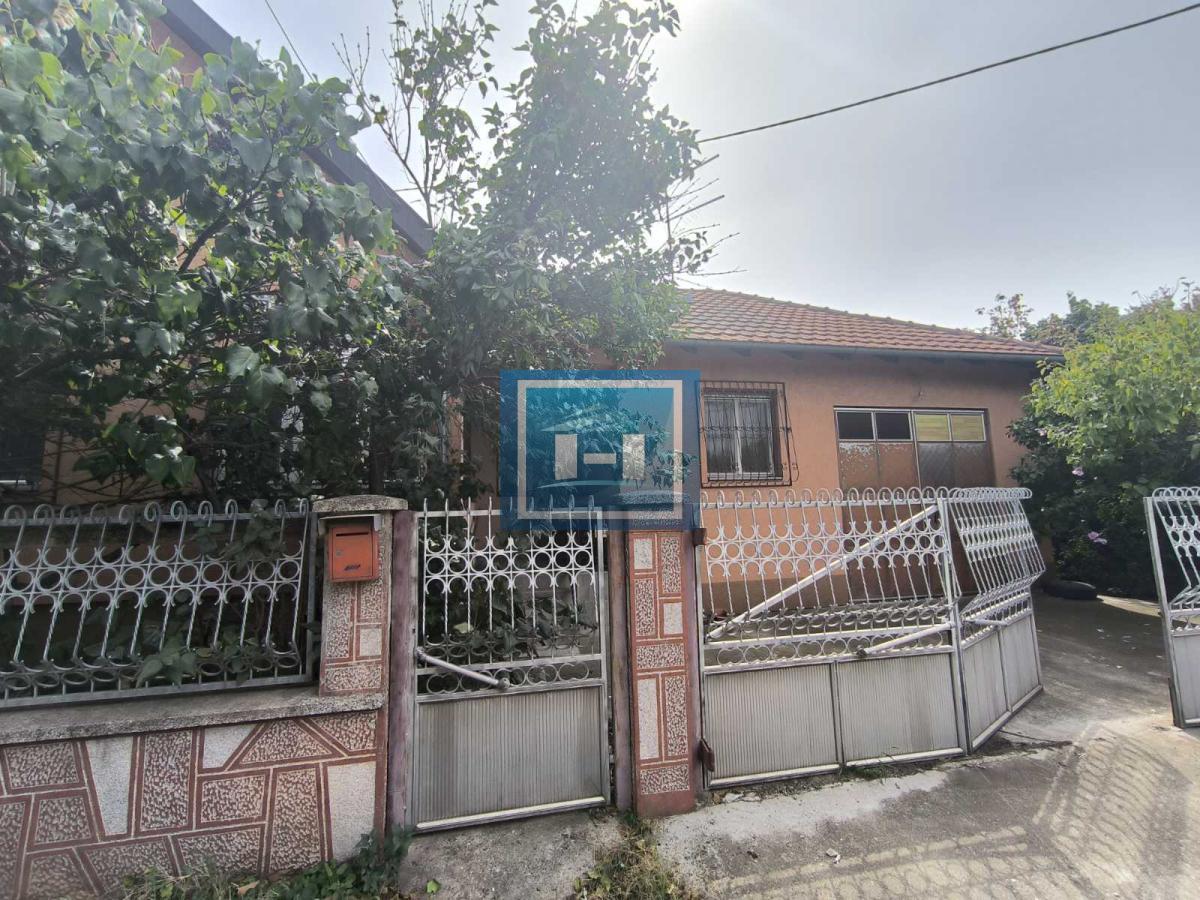 Prizemna kuća od 92 m² sa garažom – Ćuprija, blizina Doma zdravlja 4