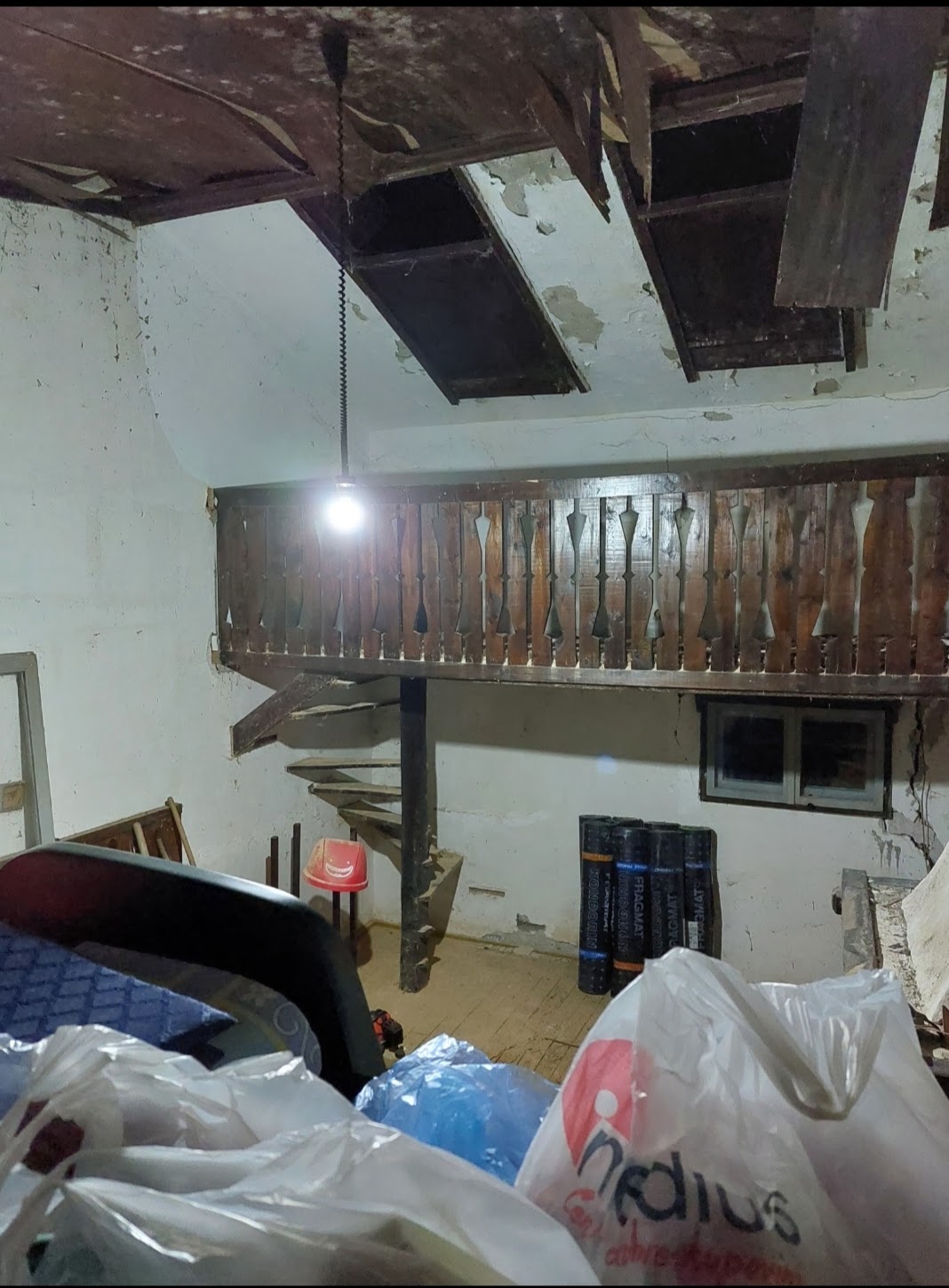 Prodajem kamenu kucu 2