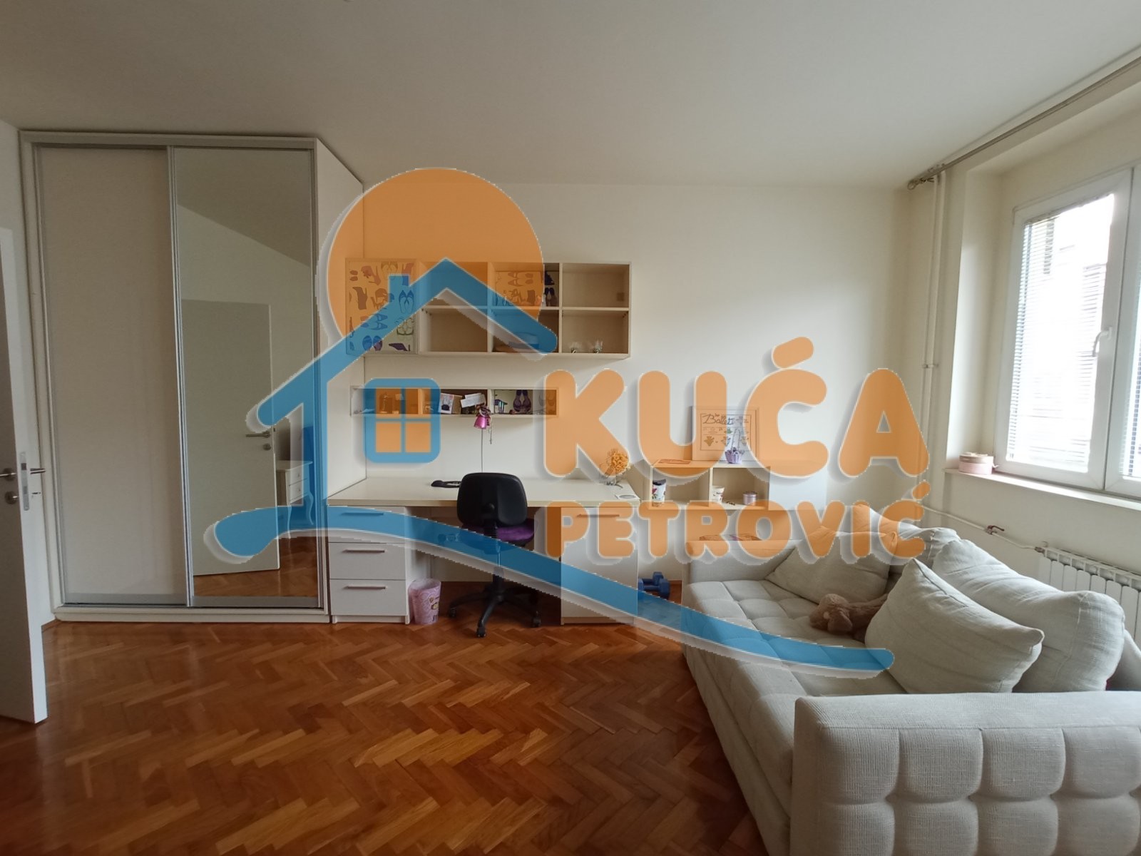 Trosoban stan, 105 m2, Centar, Obrenovićeva ID: i-014797 13