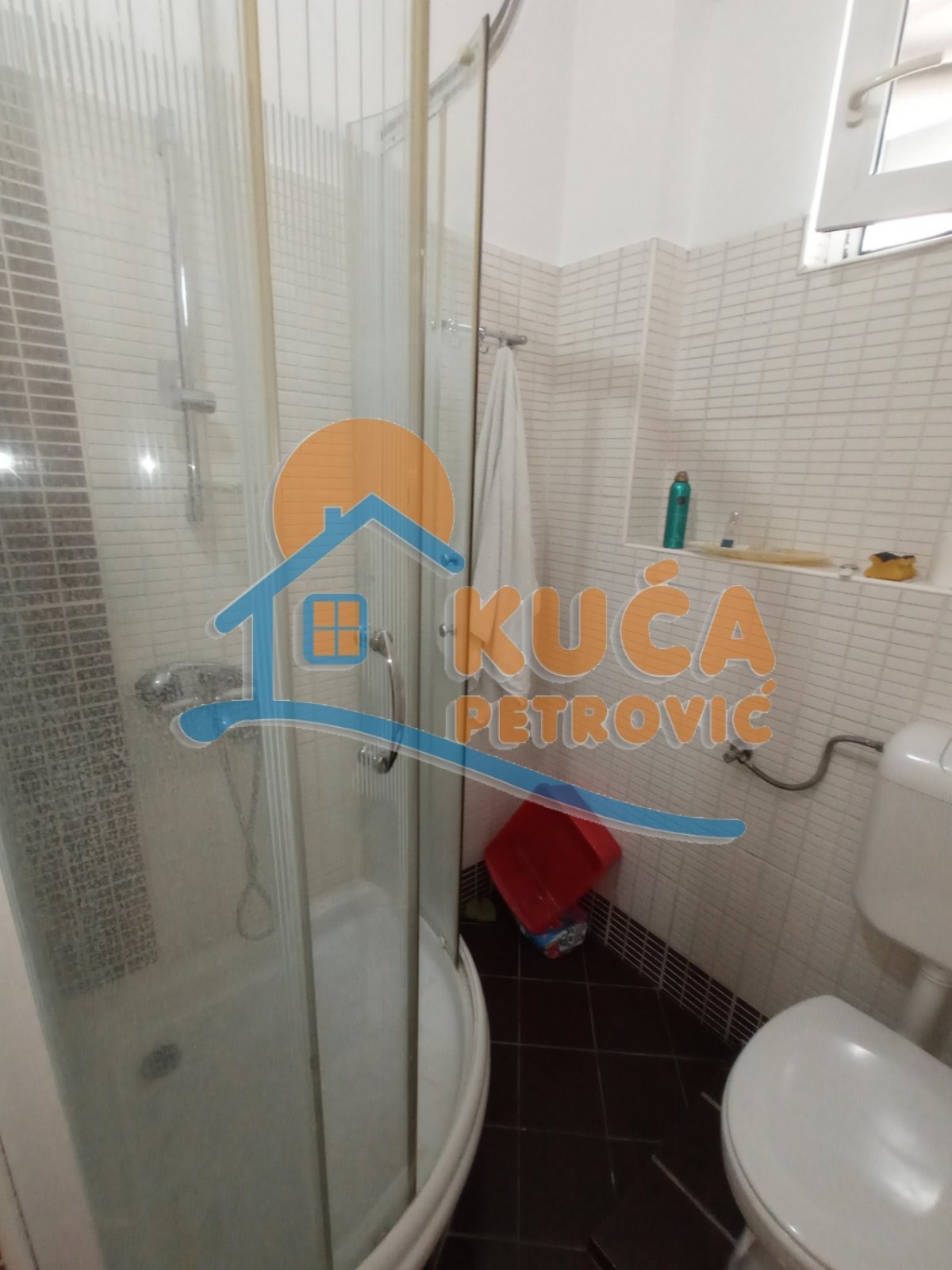 Trosoban stan, 105 m2, Centar, Obrenovićeva ID: i-014797 19