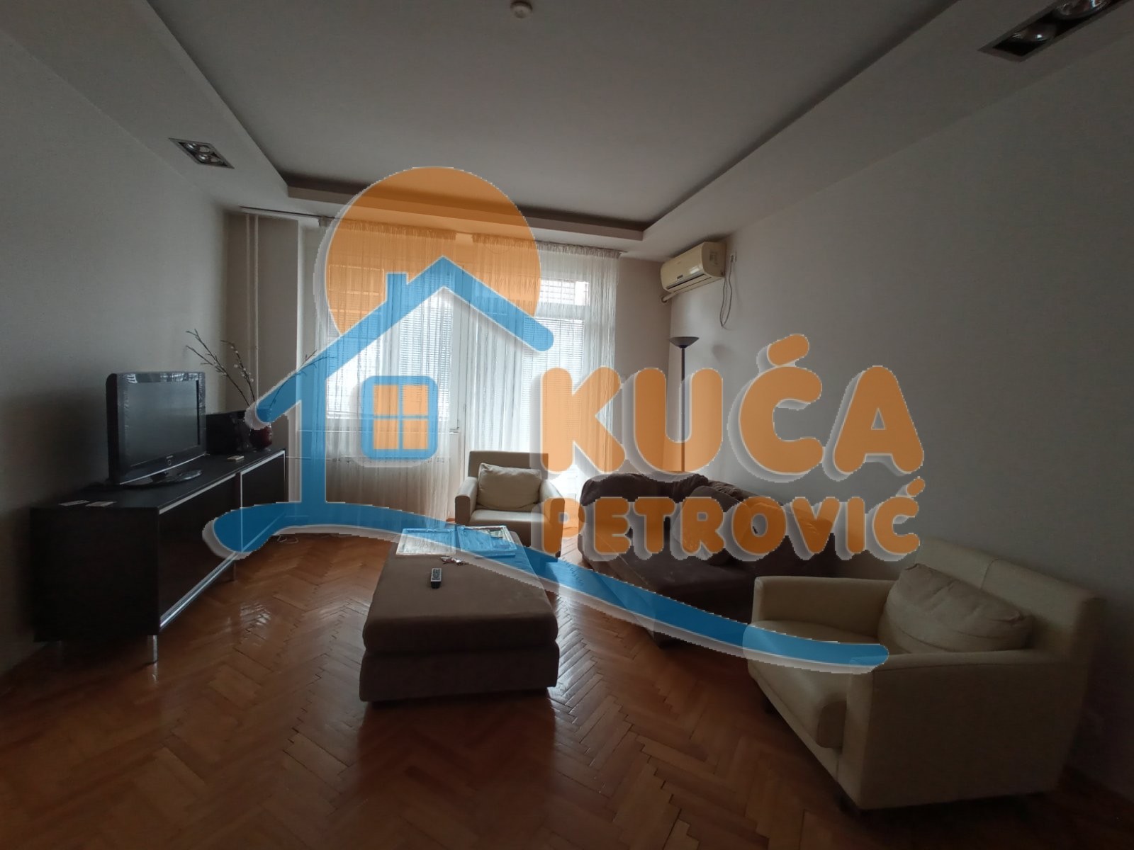 Trosoban stan, 105 m2, Centar, Obrenovićeva ID: i-014797 2
