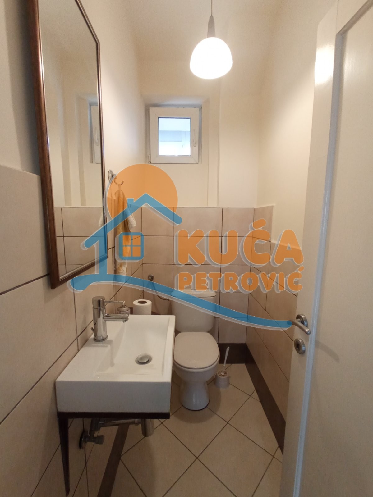 Trosoban stan, 105 m2, Centar, Obrenovićeva ID: i-014797 20