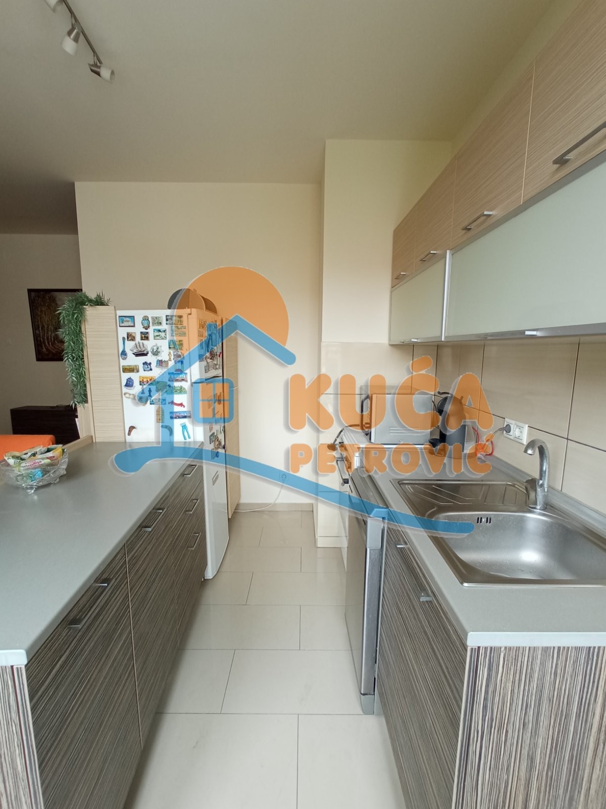 Trosoban stan, 105 m2, Centar, Obrenovićeva ID: i-014797 4